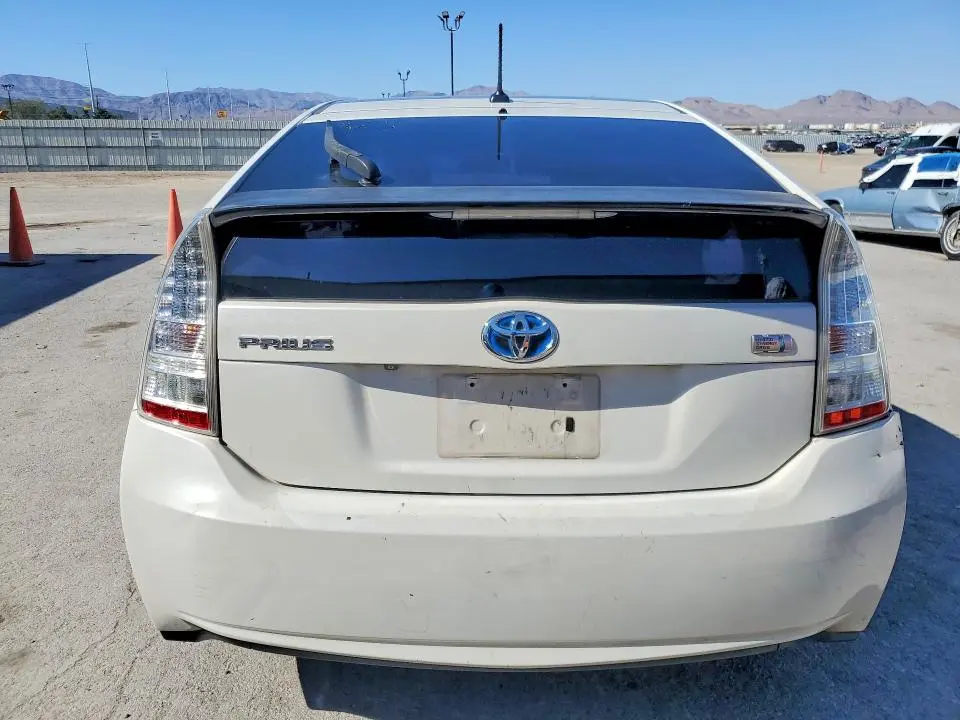 2010 TOYOTA PRIUS   