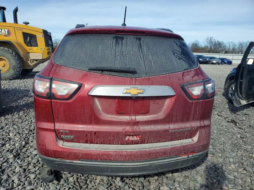 2013 CHEVROLET TRAVERSE LT  