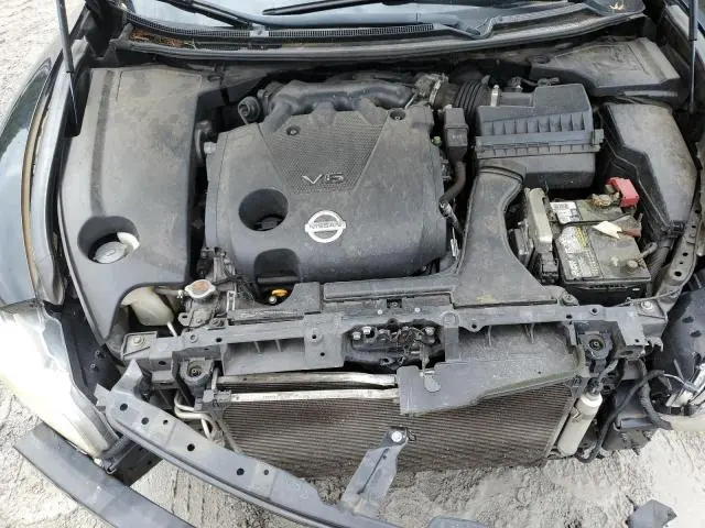 2014 NISSAN MAXIMA S  