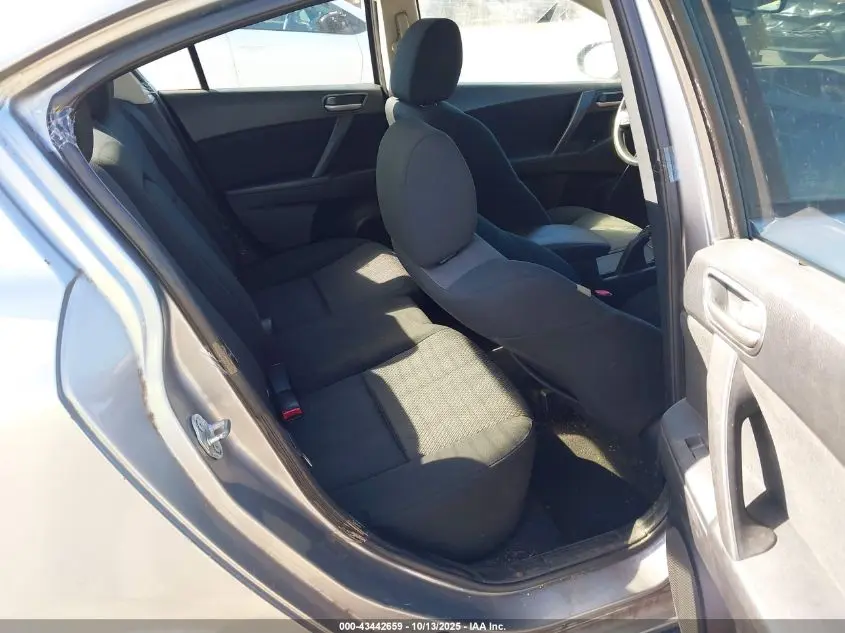 2010 MAZDA MAZDA3 I TOURING