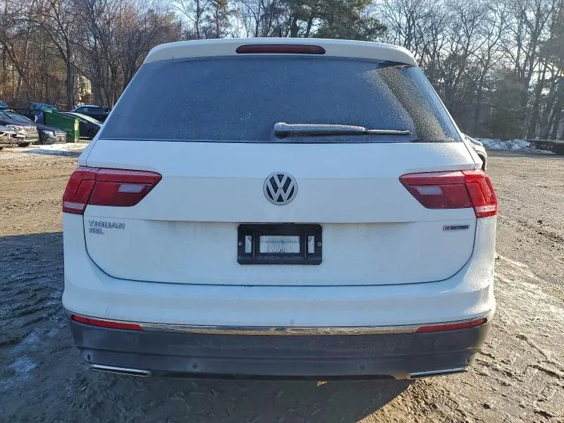 2019 VOLKSWAGEN TIGUAN SE  