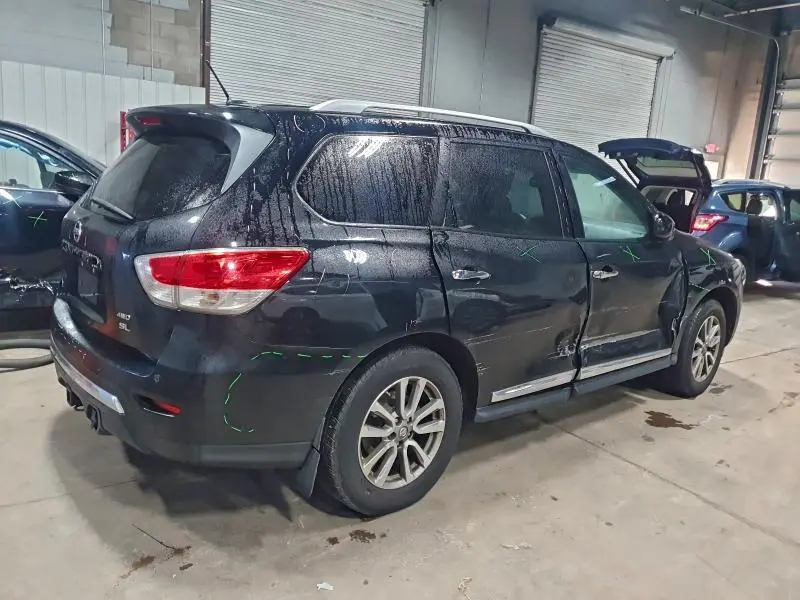 2013 NISSAN PATHFINDER S  