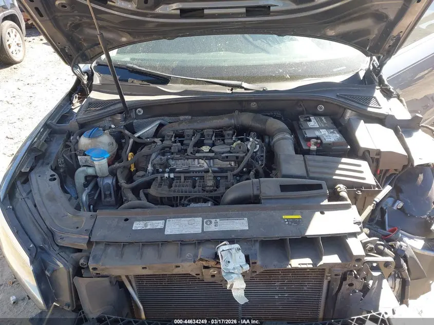 2017 VOLKSWAGEN PASSAT 1.8T R-LINE