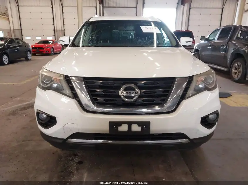 2018 NISSAN PATHFINDER SV