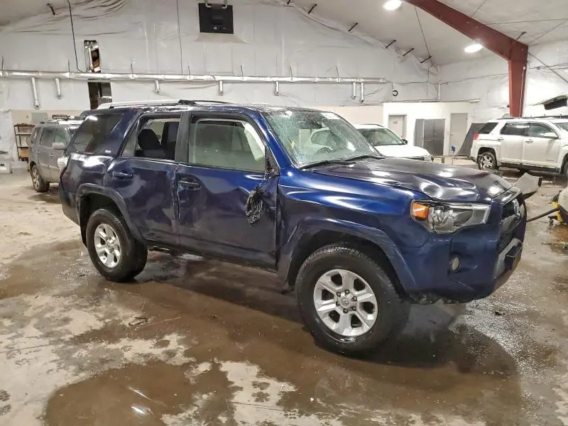 2015 TOYOTA 4RUNNER SR5  