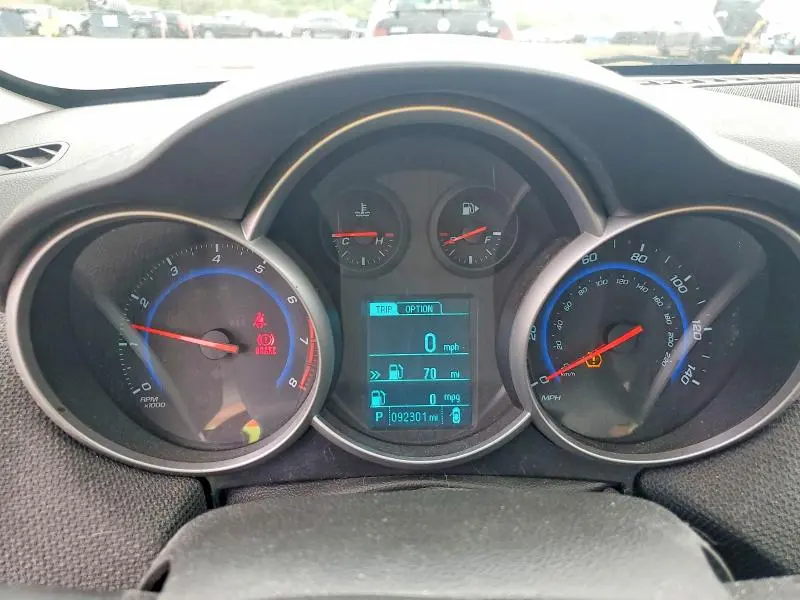 2015 CHEVROLET CRUZE LT  