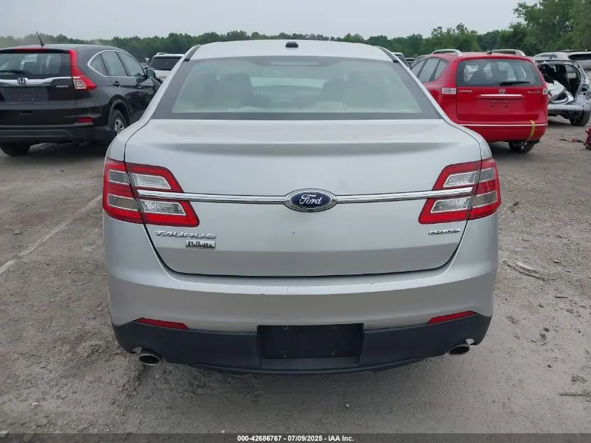 2015 FORD TAURUS SE