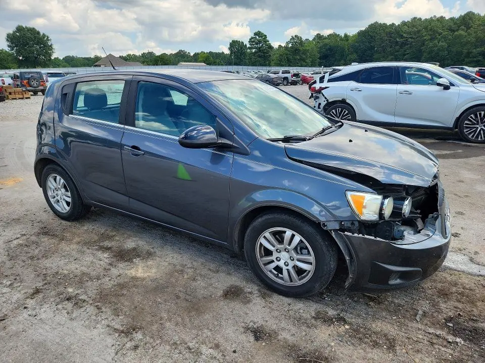 2013 CHEVROLET SONIC LT  