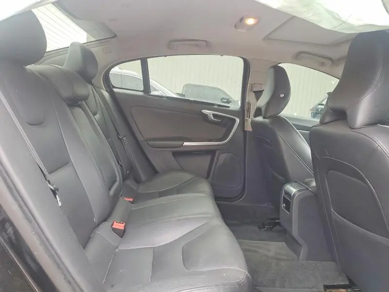 2017 VOLVO S60 PREMIER  