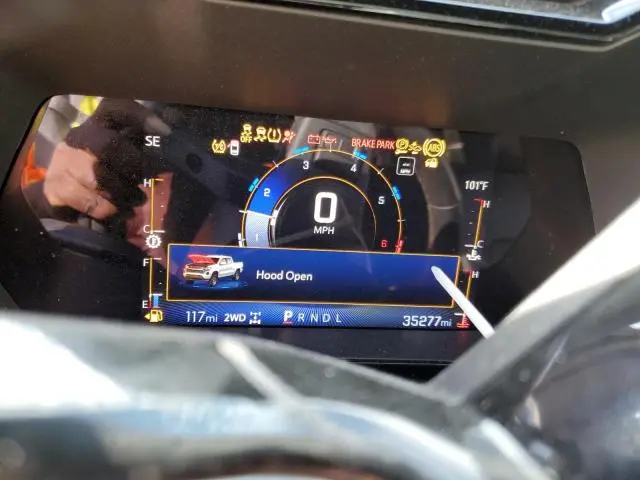 2023 CHEVROLET COLORADO LT  