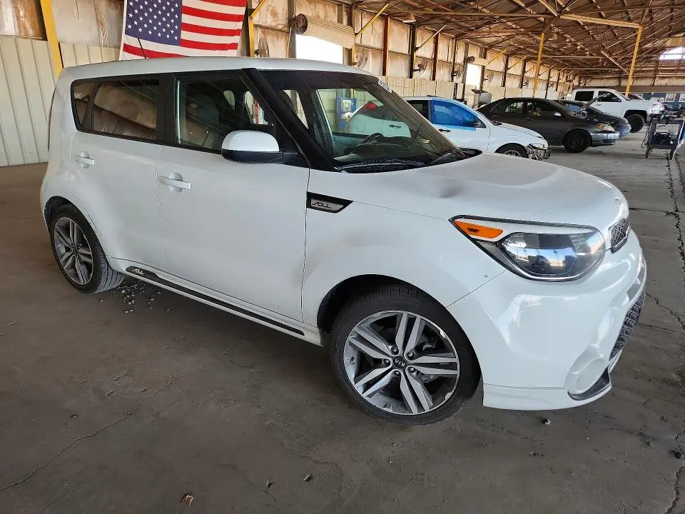 2016 KIA SOUL +  