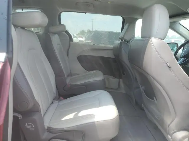 2017 CHRYSLER PACIFICA TOURING L  