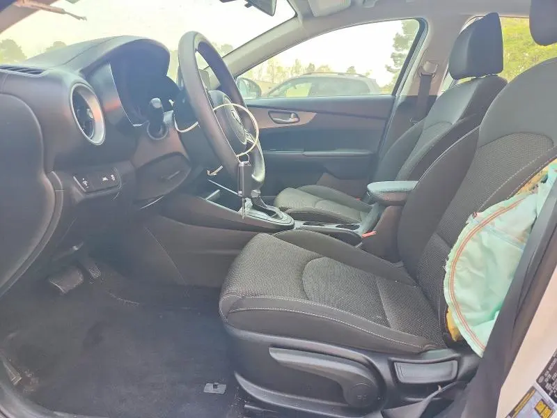2019 KIA FORTE FE  