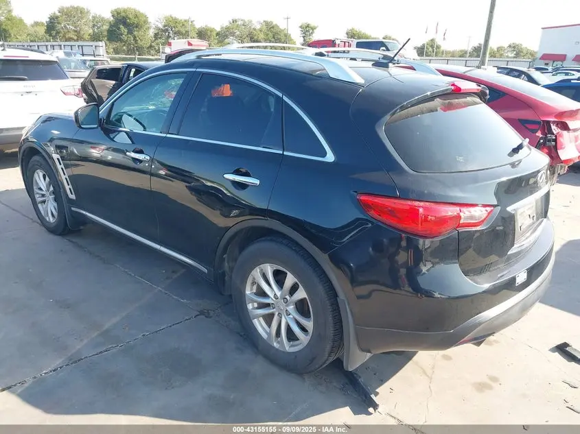 2010 INFINITI FX35  