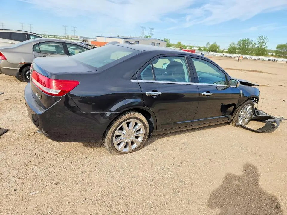 2011 LINCOLN MKZ   