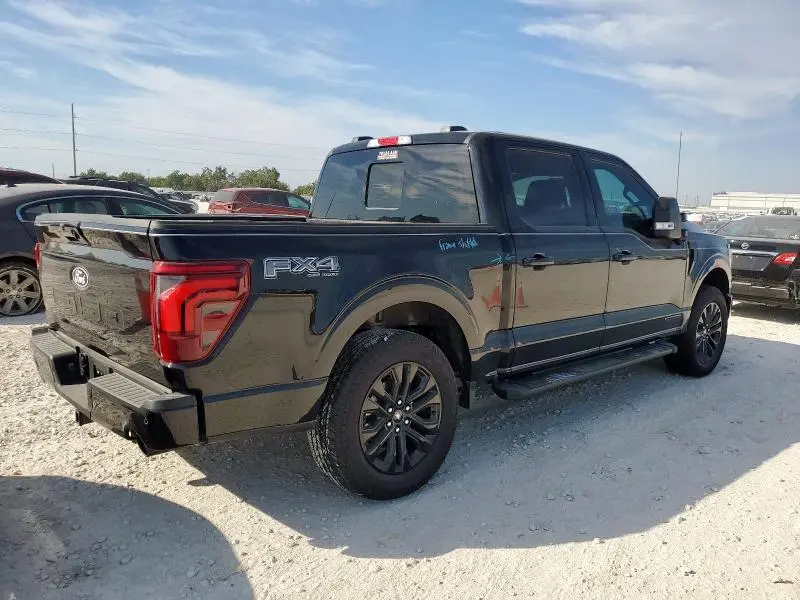 2025 FORD F150 LARIAT  