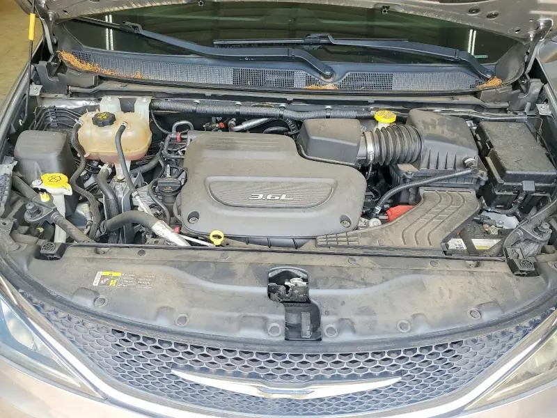 2017 CHRYSLER PACIFICA TOURING L  