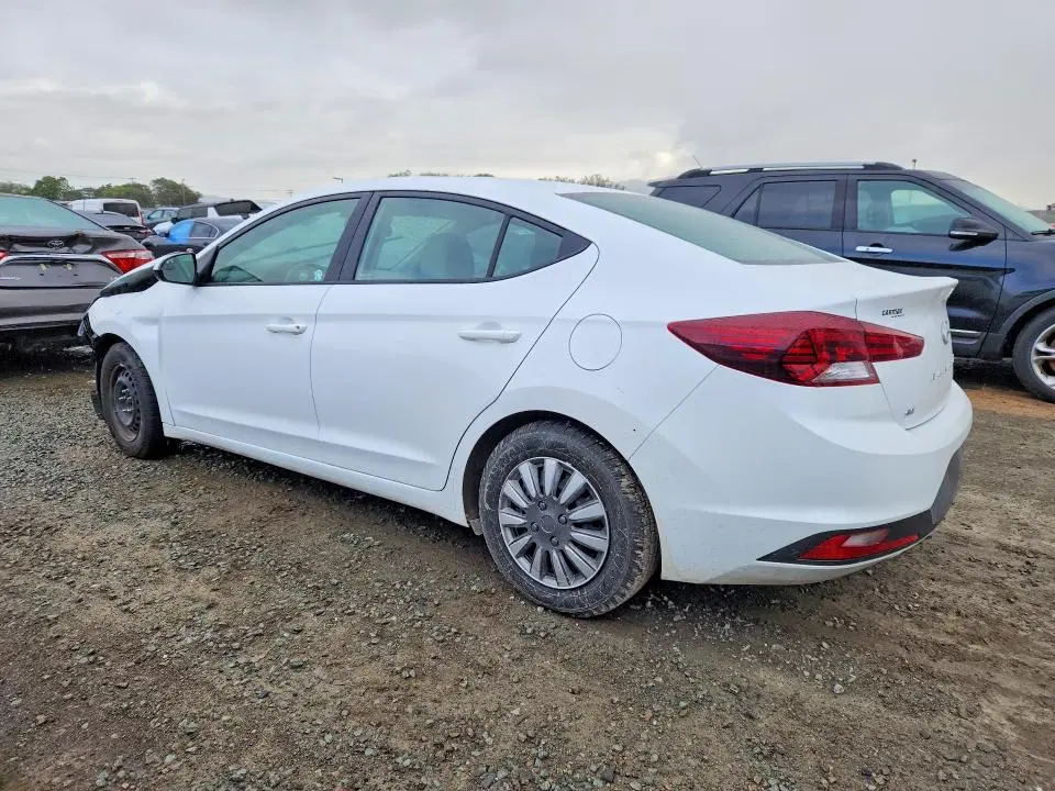 2020 HYUNDAI ELANTRA SE  