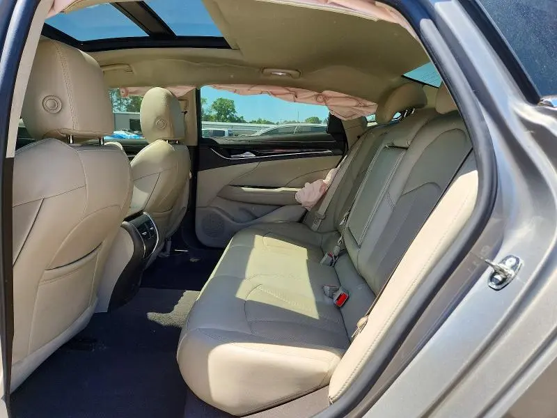 2017 BUICK LACROSSE ESSENCE  