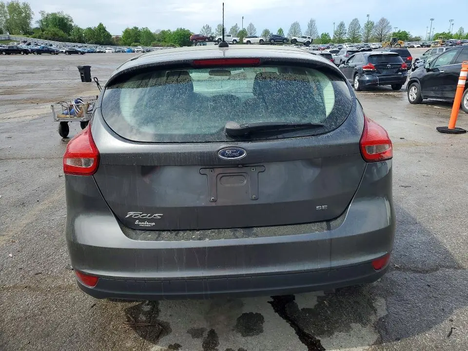 2018 FORD FOCUS SE  