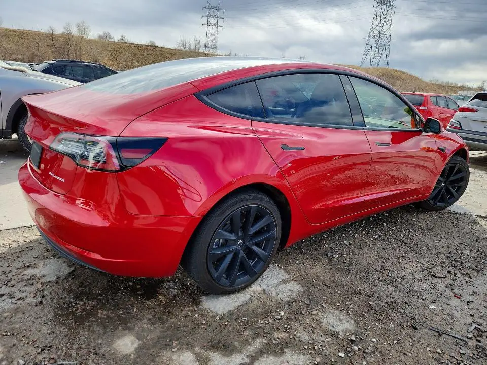2022 TESLA MODEL 3   