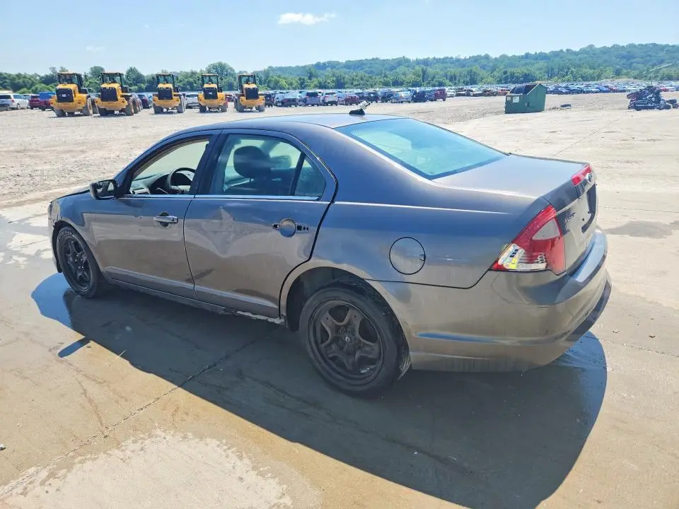 2011 FORD FUSION SE  