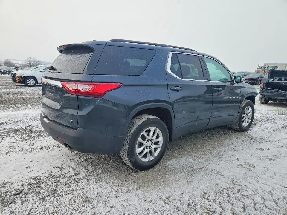 2021 CHEVROLET TRAVERSE LT  