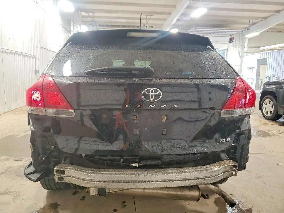 2013 TOYOTA VENZA XLE  