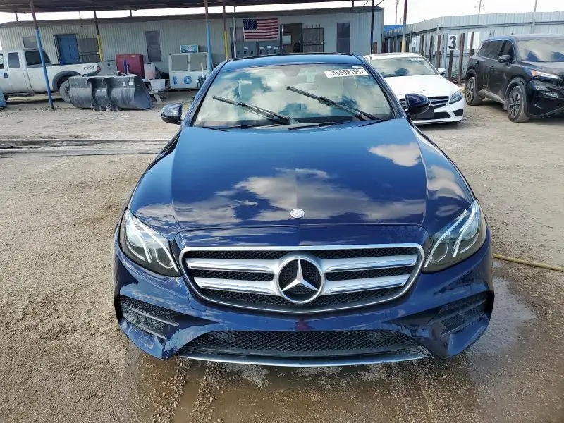 2017 MERCEDES-BENZ E 300  