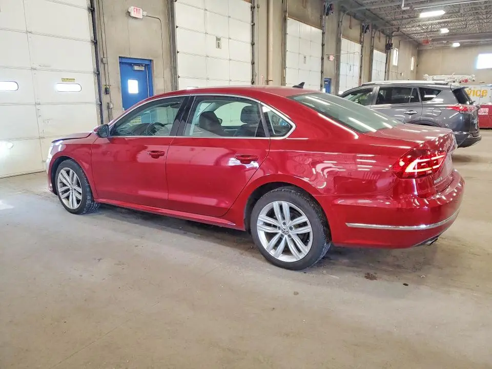 2018 VOLKSWAGEN PASSAT SE  
