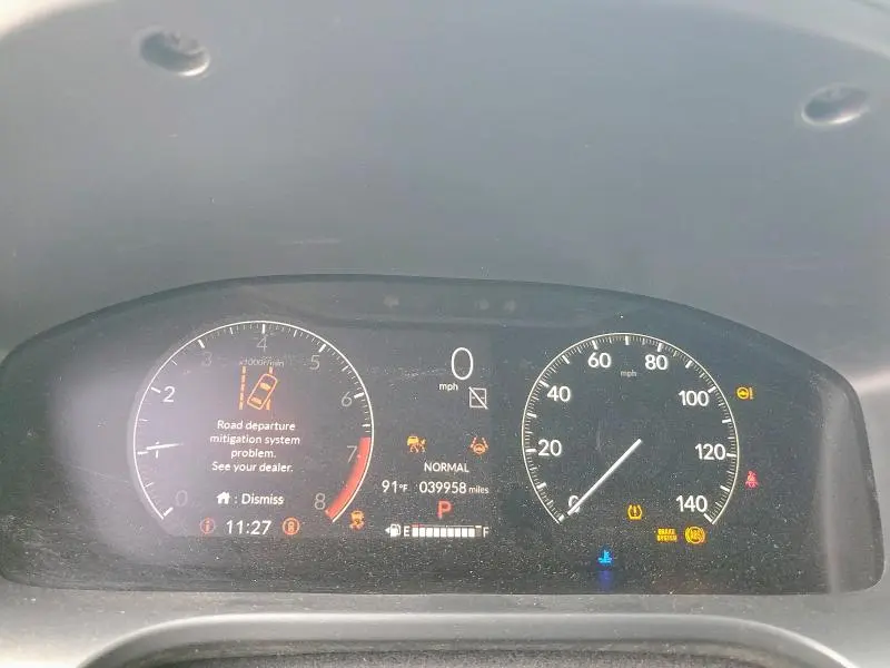 2023 HONDA HR-V LX  