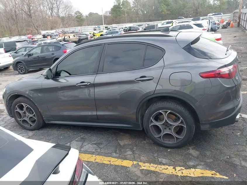 2018 ALFA ROMEO STELVIO SPORT AWD