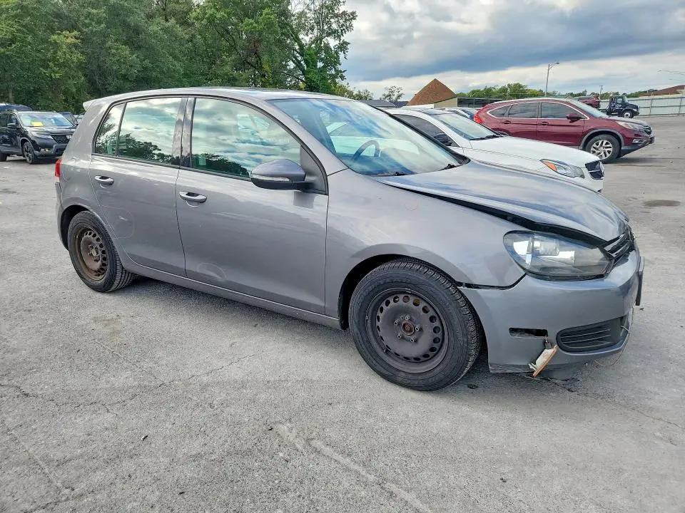 2014 VOLKSWAGEN GOLF   