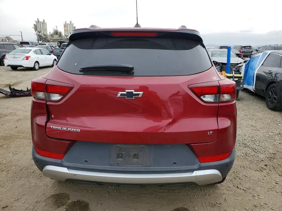 2021 CHEVROLET TRAILBLAZER LT  
