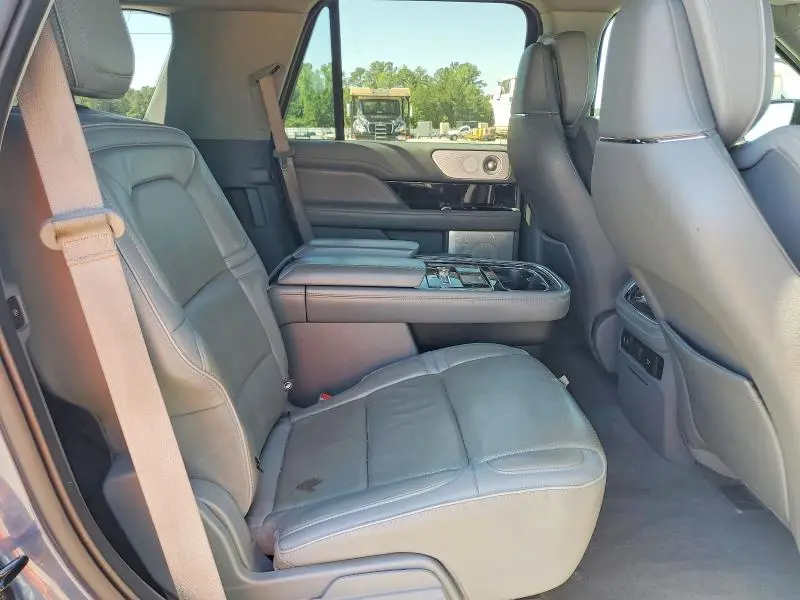2018 LINCOLN NAVIGATOR RESERVE  