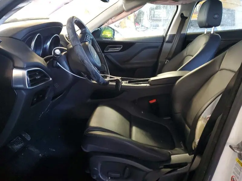 2018 JAGUAR F-PACE PREMIUM  