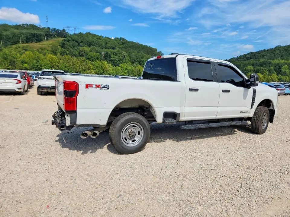 2023 FORD F350 SUPER DUTY  