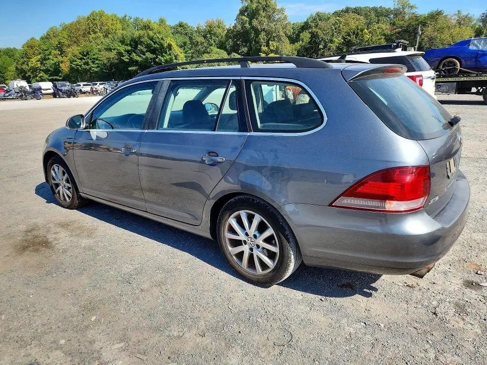 2013 VOLKSWAGEN JETTA S  