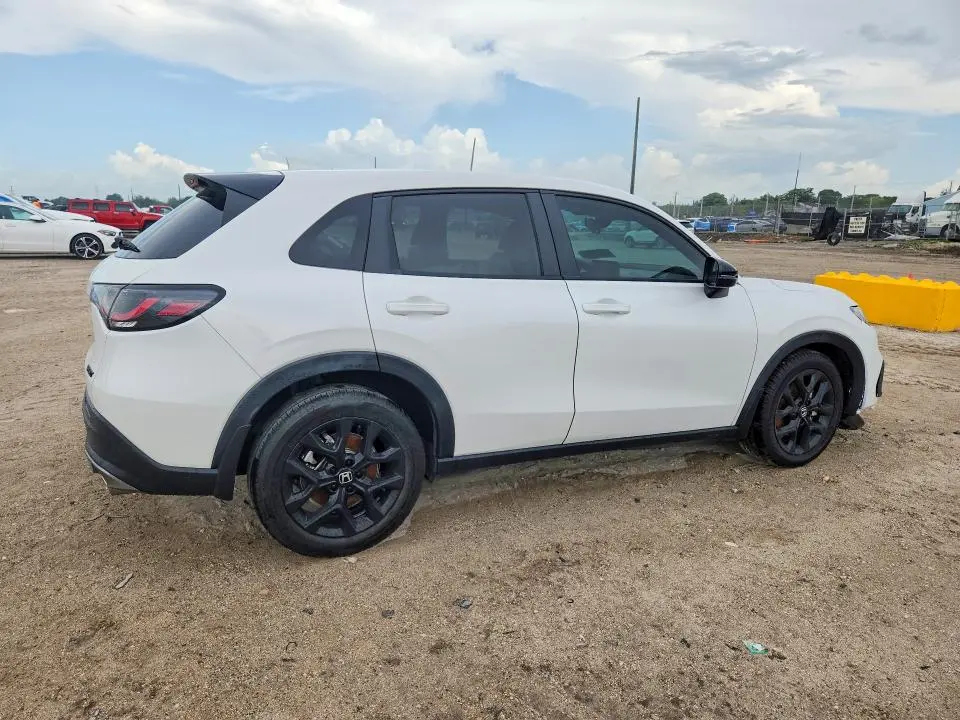 2025 HONDA HR-V SPORT  
