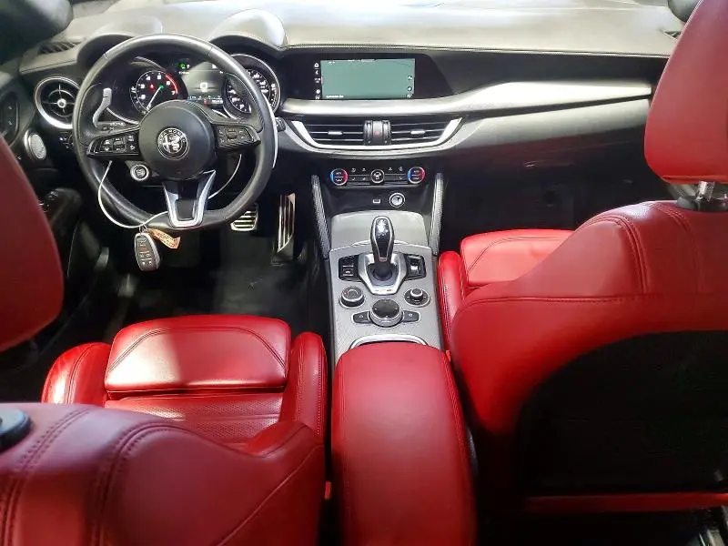 2023 ALFA ROMEO STELVIO TI  