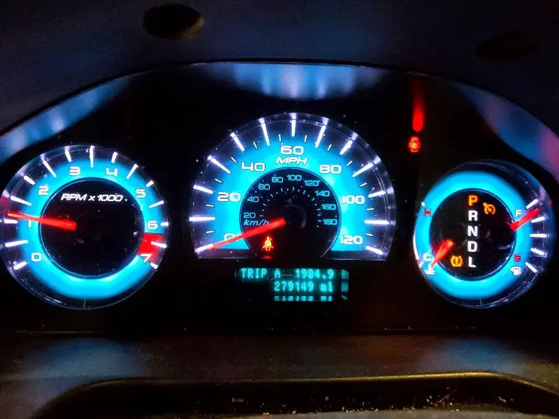2011 FORD FUSION SE  