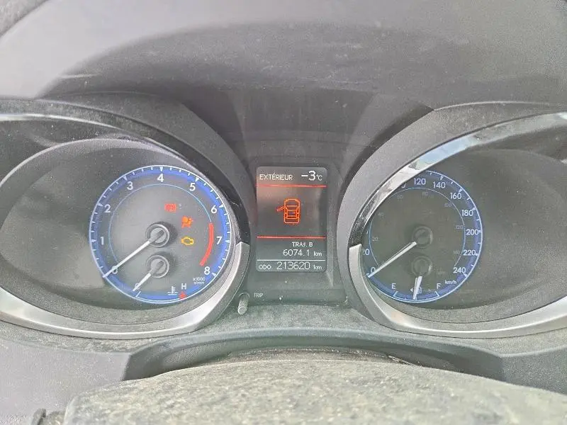2015 TOYOTA COROLLA L  