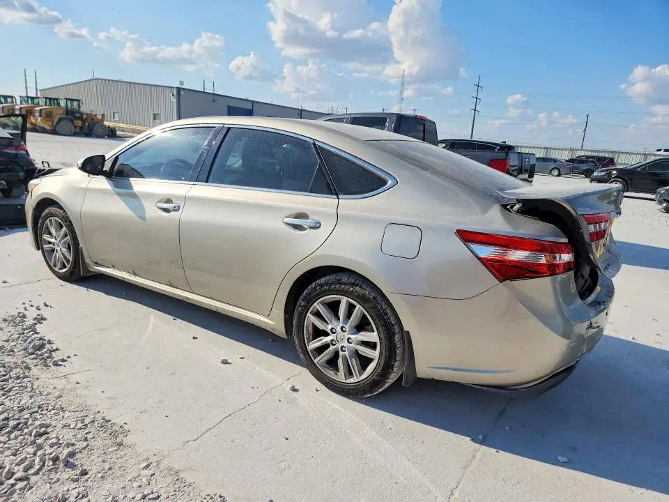 2014 TOYOTA AVALON XLE  