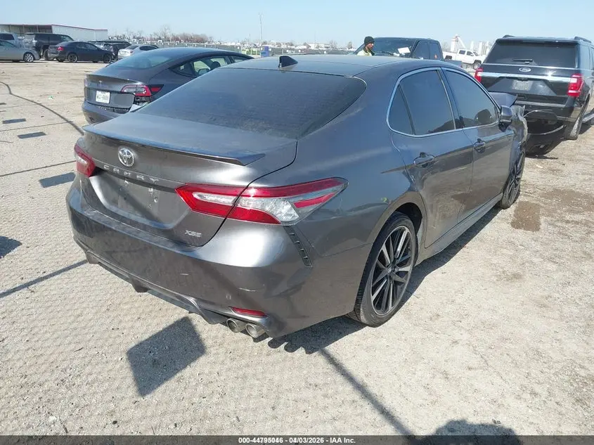 2018 TOYOTA CAMRY XSE V6