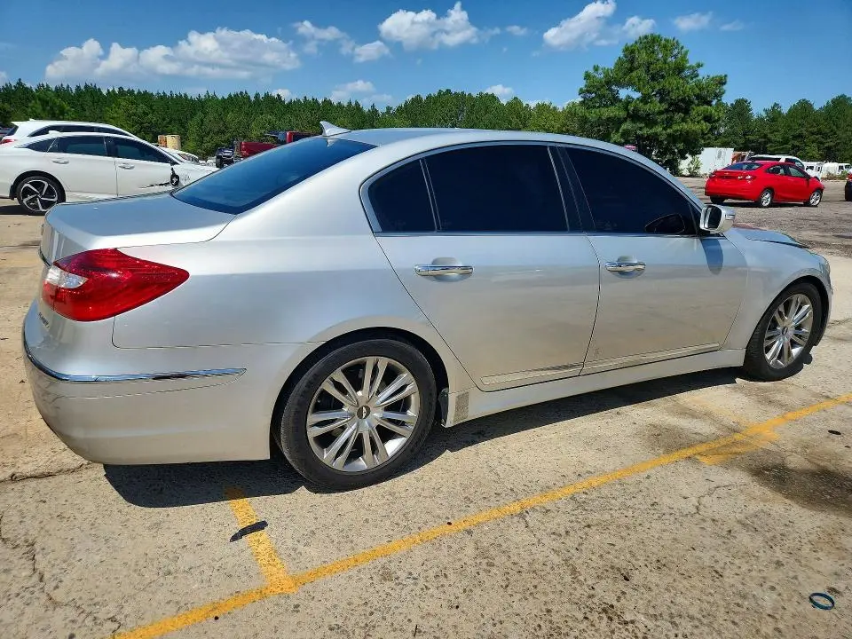 2012 HYUNDAI GENESIS 3.8L  