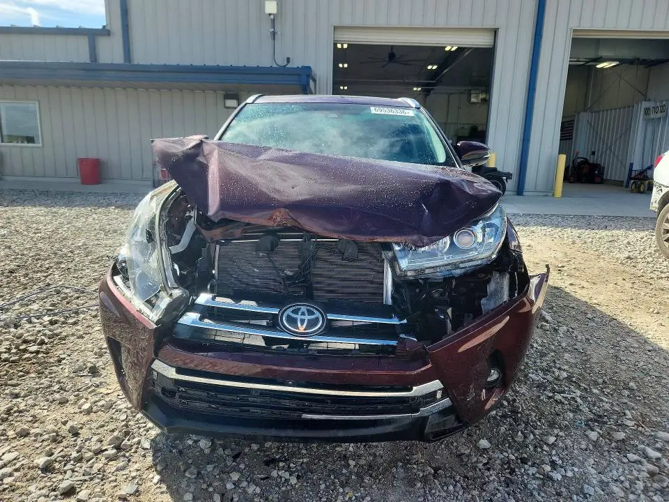 2019 TOYOTA HIGHLANDER LIMITED PLATINUM  
