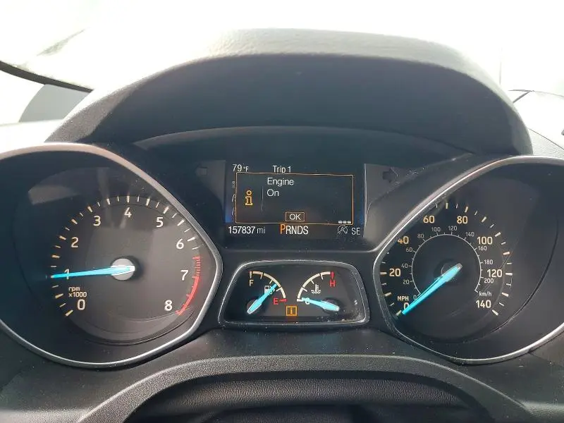 2017 FORD ESCAPE SE  