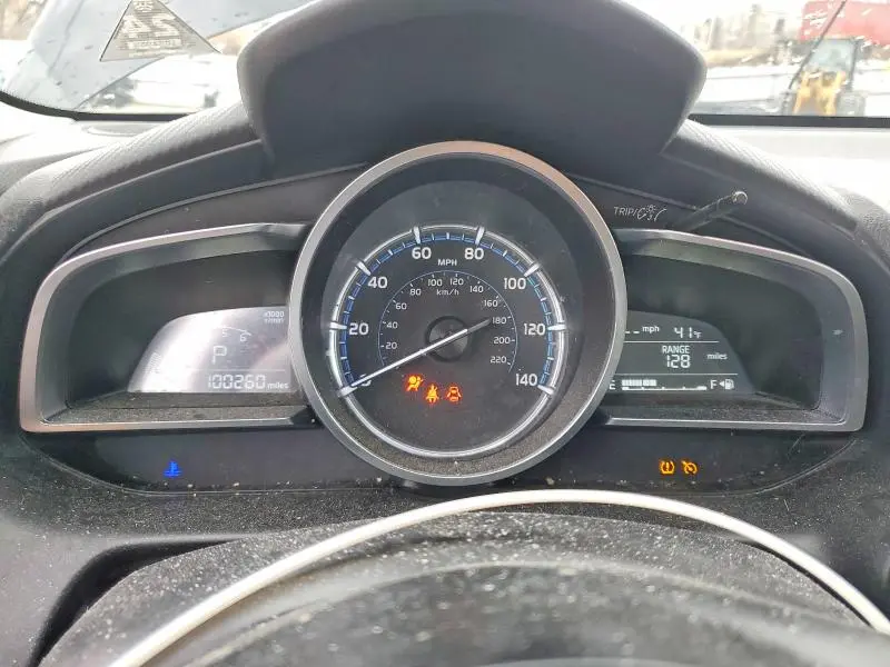 2019 TOYOTA YARIS XLE  