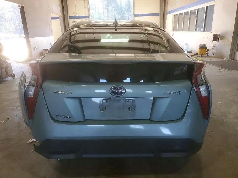 2017 TOYOTA PRIUS   