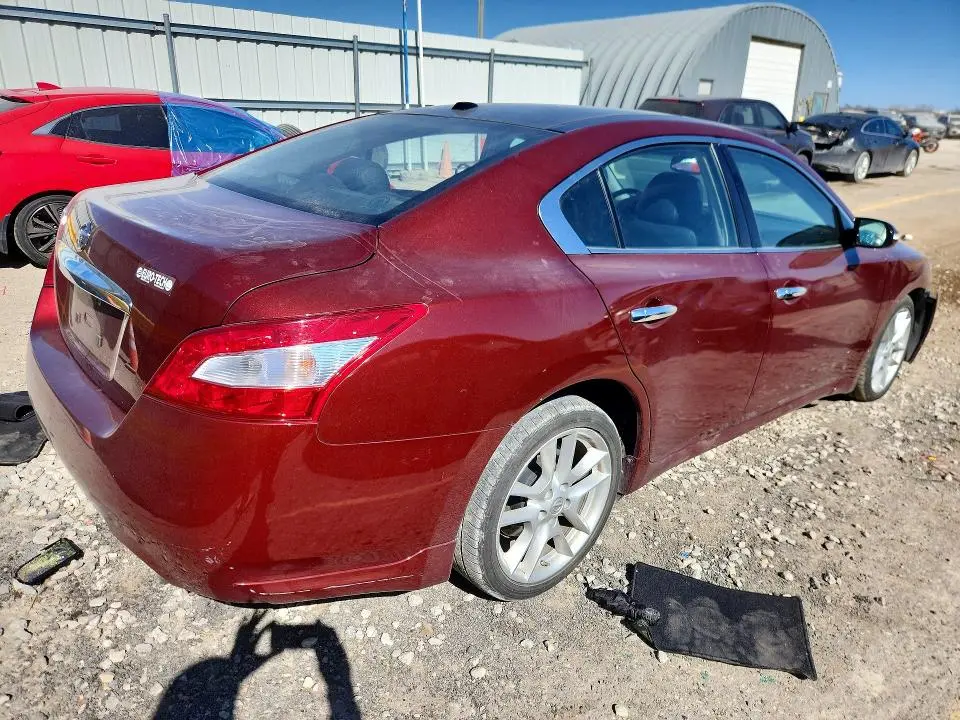 2010 NISSAN MAXIMA 3.5 S  